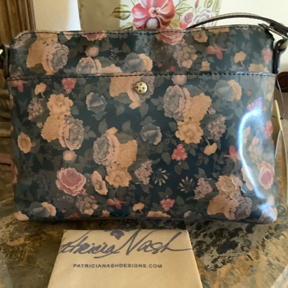 Patricia NASH DENIM FIELDS OLIVE GENUINE LEATHER FLORAL CROSSBODY BAG NE… - Picture 8 of 14